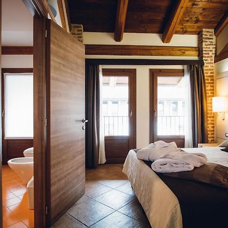 Hotel Ultimo Borgo Сеттимо-Торинезе Экстерьер фото
